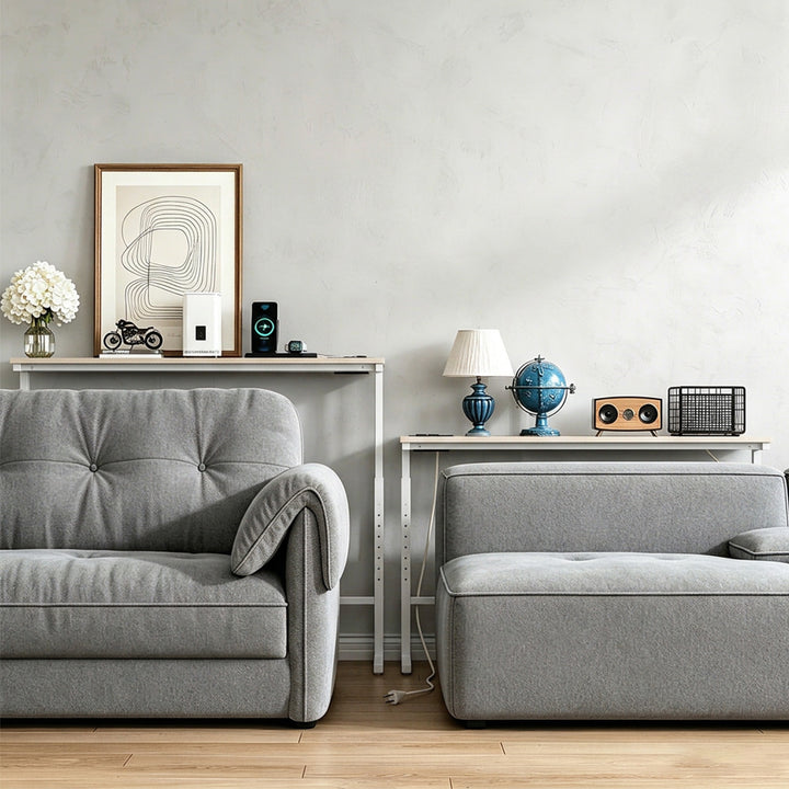 Console / tavolino con presa di ricarica Maclean, bianco con piano chiaro, regolazione in altezza 62-83 cm, max 25 kg, cavo da 2,5 m, MC-140 W