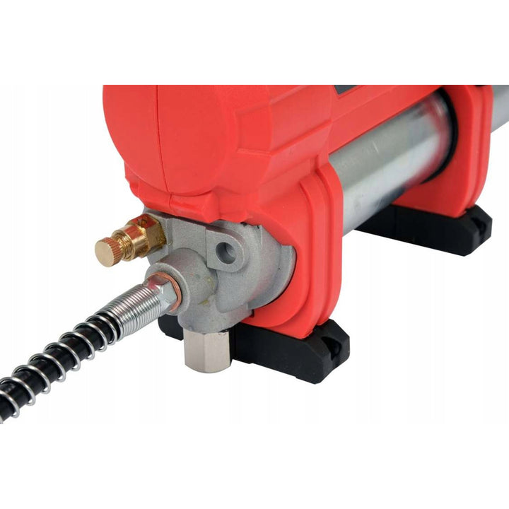 Lubrificatore a batteria Yato, con caricabatterie e batteria da 3 Ah inclusi, pressione 620 bar, illuminazione di lavoro a LED integrata, elevata potenza e portata di 284 g/min, YT-07020