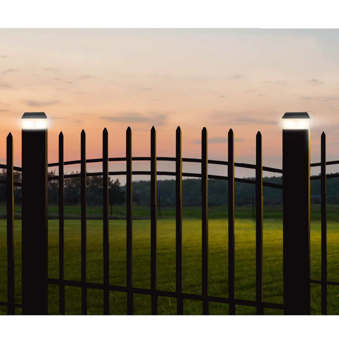 Lampada solare a LED da palo GreenBlue, 60x60 mm, tettuccio a busta, GB126, 2 pezzi