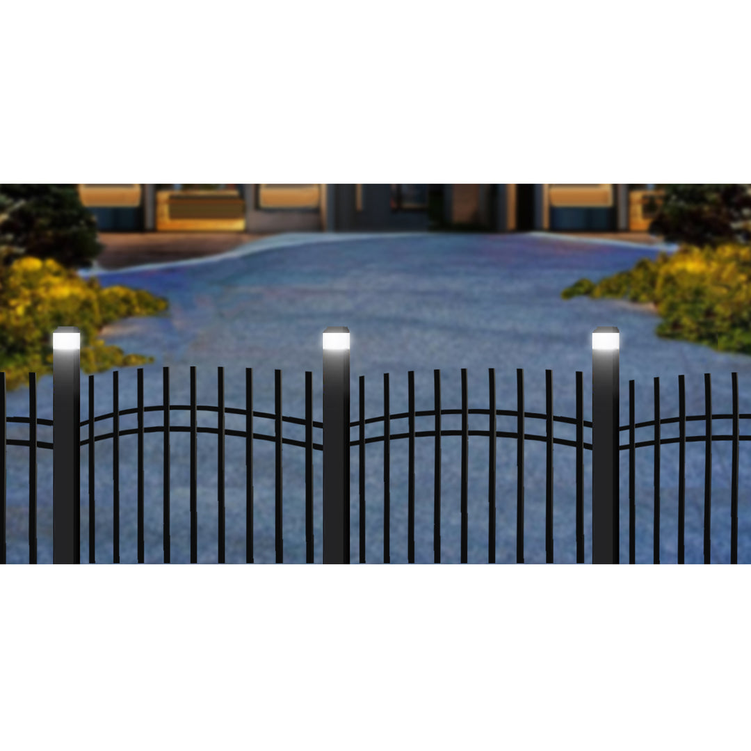 Lampada solare a LED da palo GreenBlue, 60x60 mm, tettuccio a busta, GB126, 2 pezzi