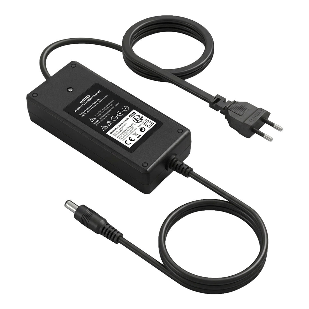 Caricabatterie universale / Alimentatore Maclean Energy, per monopattini elettrici, 42 V CC, 2 A, max 85 W, ricarica rapida, 6 connettori, MCE667