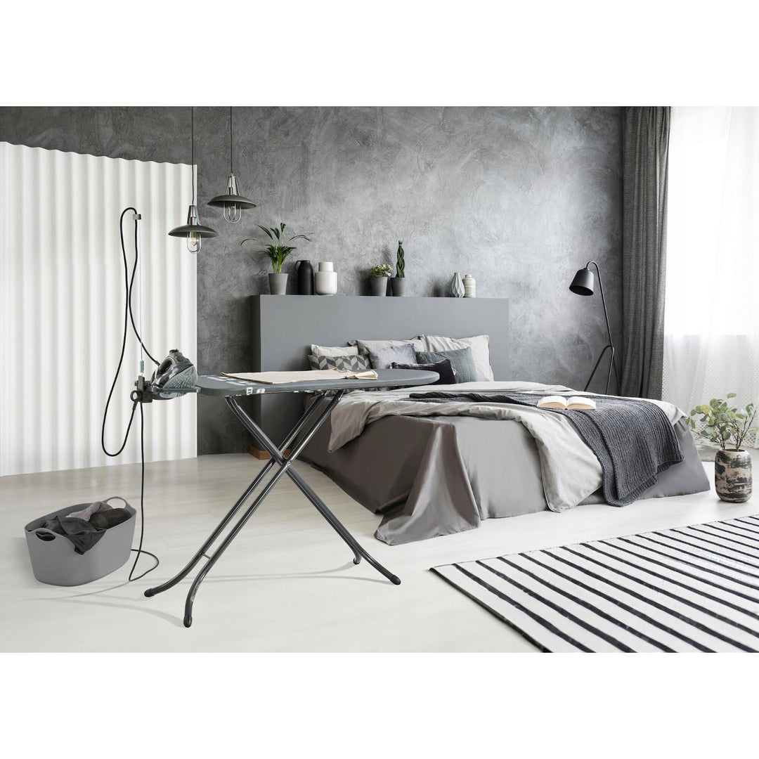 Asse da stiro Leifheit Air Board M Black Plus, riflette il calore e il vapore, regolazione in altezza, 72485