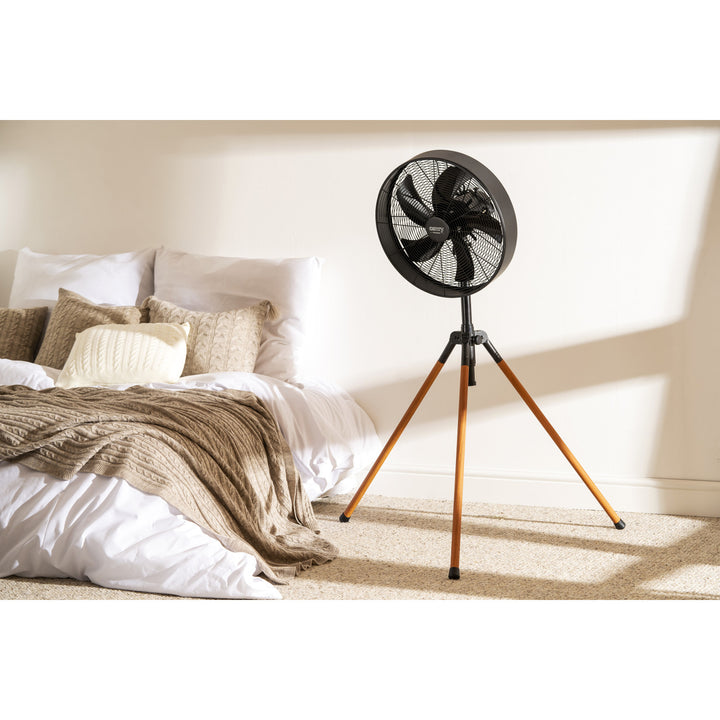 Ventilatore su treppiede Loft 40 cm / 16”, altezza 119-132 cm, CR 7329, Camry