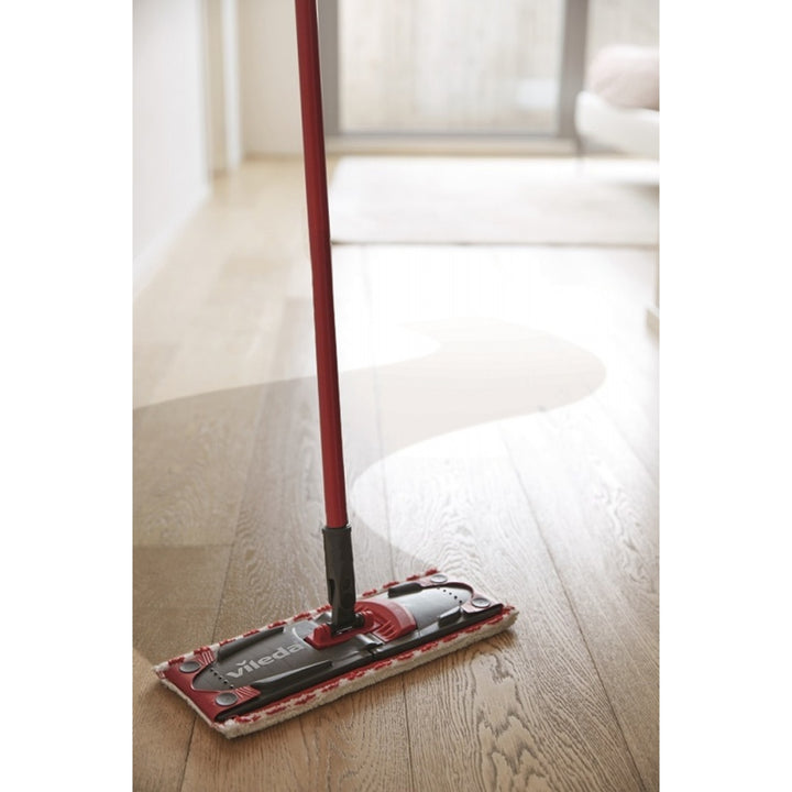 Set composto da mop piatto Ultramax + guanti Universal + spugna Glitzi (2 pezzi) Vileda, sistema di sgocciolamento senza contatto, due tipi di fibre, 177453