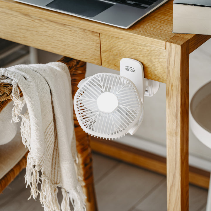 Ventilatore a batteria da 5"/12,7 cm con clip - USB / LED, AD 7335, Adler