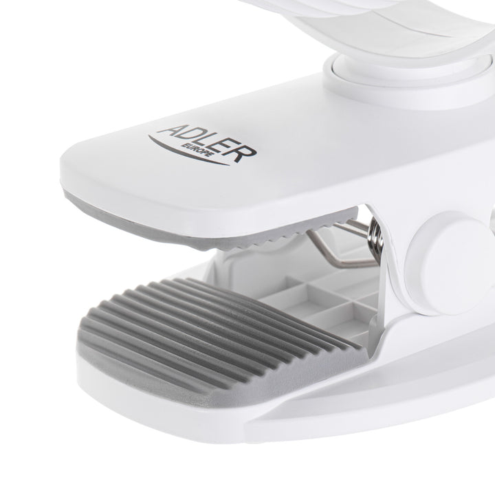 Ventilatore a batteria da 5"/12,7 cm con clip - USB / LED, AD 7335, Adler