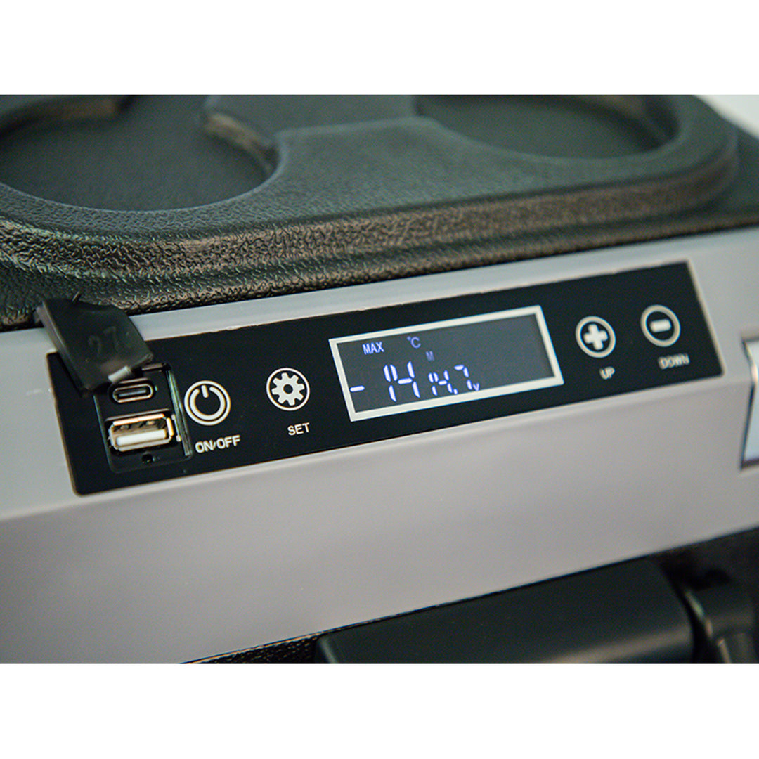 Frigorifero da viaggio per auto a compressore Blow, capacità 35 L, pannello di controllo touch, 12 V, 24 V e 230 V, presa USB-C, 44-208#