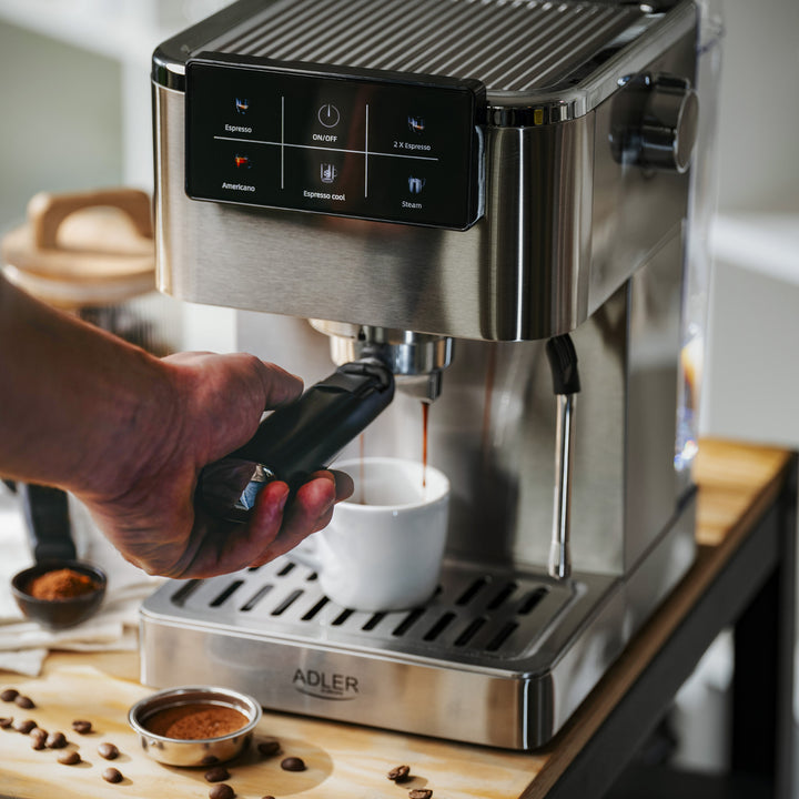 Macchina da caffè da 20 bar, Thermoblock, montalatte, 5 in 1, Adler AD 4390