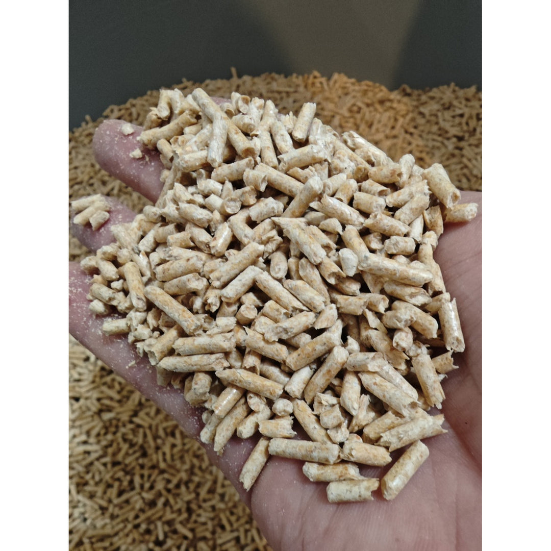 Lettiera agglomerante, Animax Golden Line 3 mm, granuli piccoli, 2 sacchi da 7 L