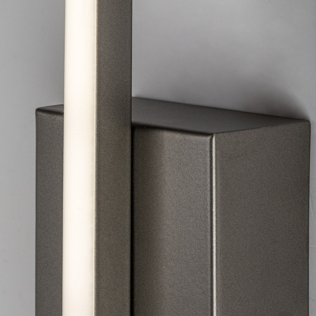 Applique da interno Tilmann, color canna di fucile, LED 10 W, 550 lm, 4000 K, H 36 cm, IP44, comando tattile, 75000